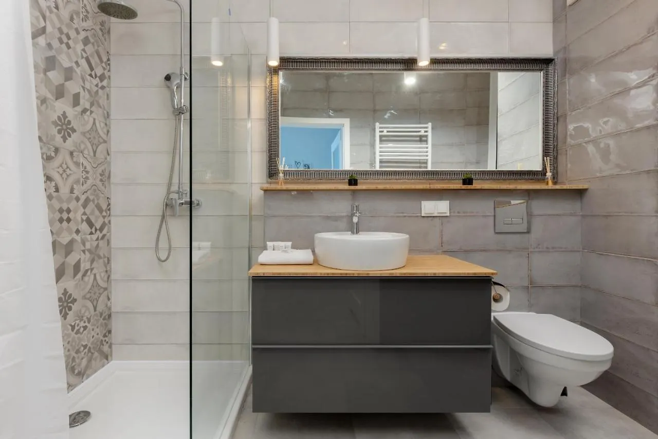 Wola Apartment With Balcony Sokolowska By Noclegi Renters Warsaw 0*,